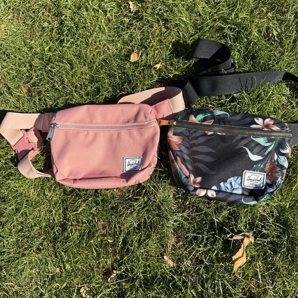 Herschel Supply Co. Handbags - Herschel Seventeen Hip Packs Fanny Bags Pink & Floral Adjustable Belt Lot of 2